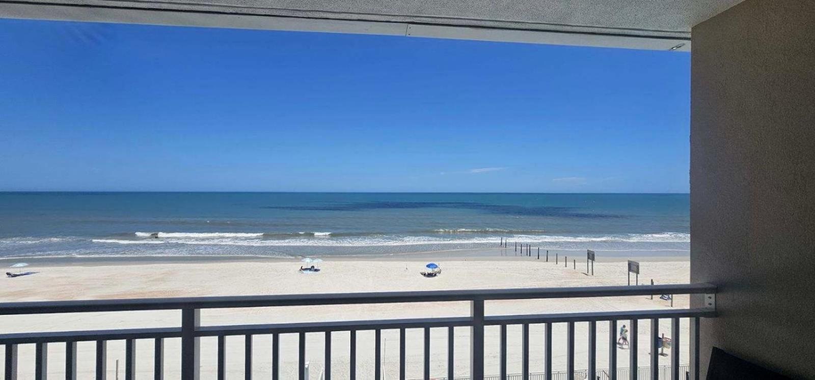 Ocean View - Direct Ocean Front-pool Is Open Apartment